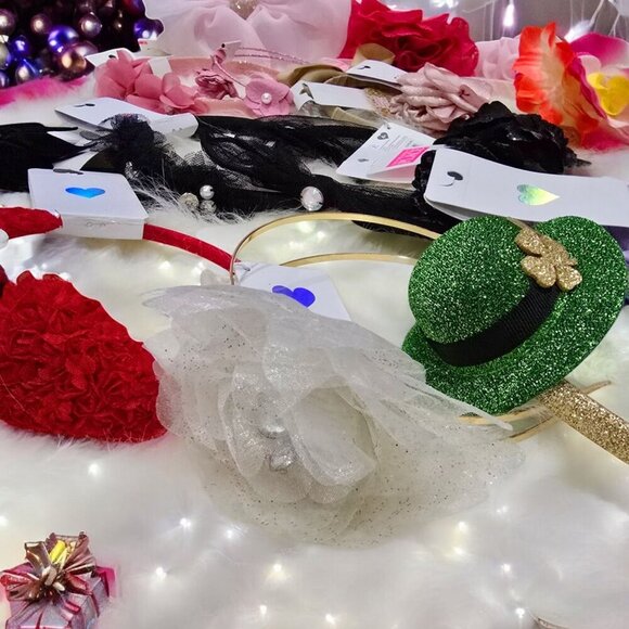 Lot of 17 ✦ Girl’s Headbands ✦ Floral, Glitter, Festive Variety NWT - Picture 7 of 14